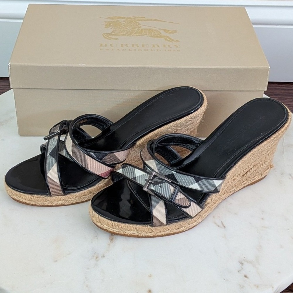Burberry Nova Check Espadrille Wedge Sandals Black Patent Leather IT 37 3460643